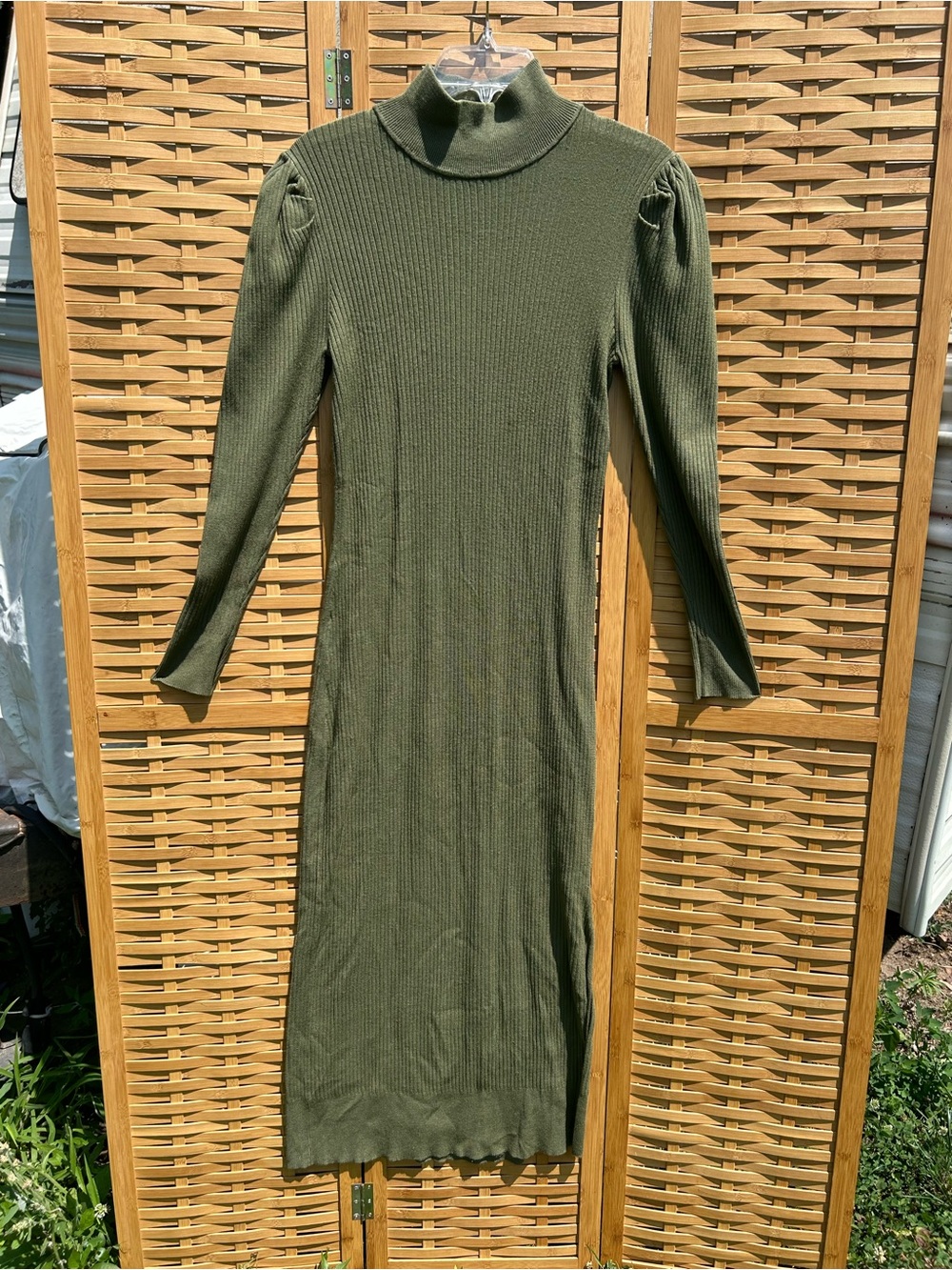 🔥3/$8- Who What Wear Olive Ribbed Mock Neck Long Sleeve Dress